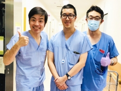 左から杉原医師、若槻医師、衣笠医師