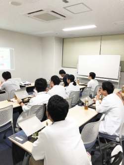 岡山大学病院会場の様子