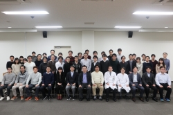 参加者の集合写真